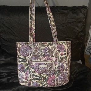 Vera Bradley- Rare Lavender Meadow Tote